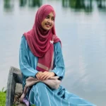 Premium Rose Pink Gold Border Pleated Silk-Finish Hijab