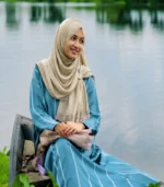 Premium Cream Beige Shimmer Silk-Finish Hijab